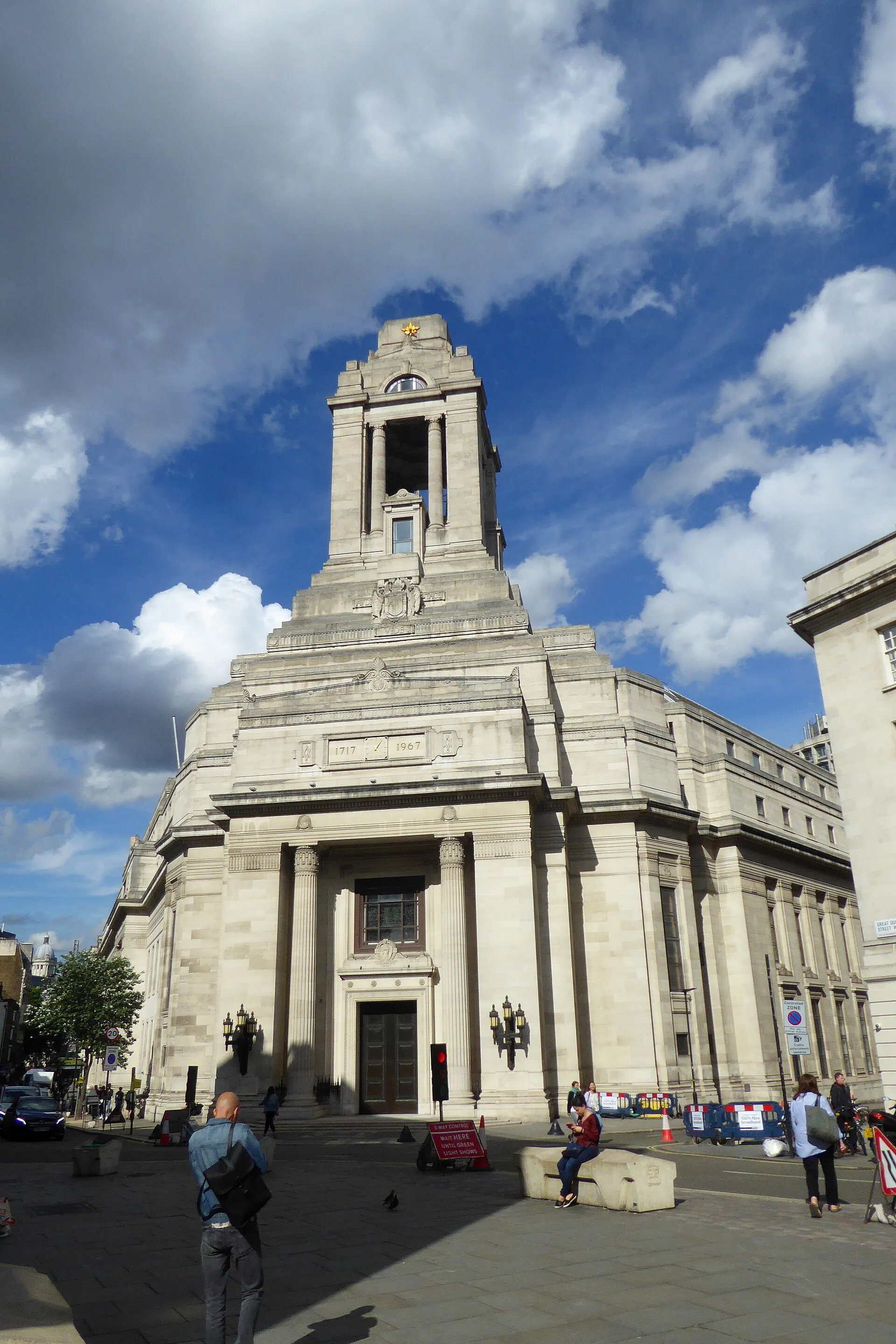 Monumentale Fassade der Freemasons' Hall in London