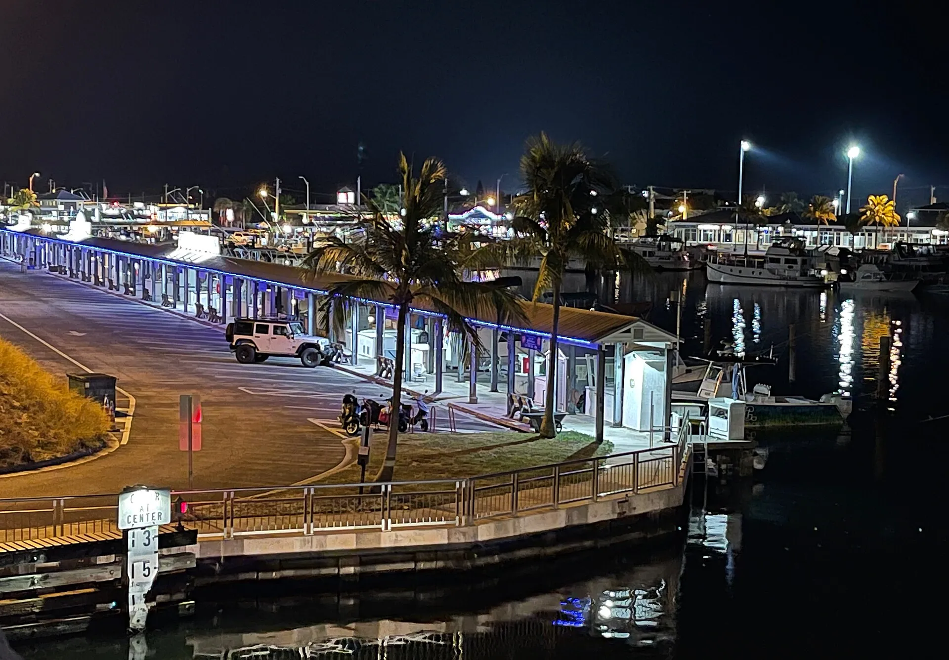 Garrison Bight Marina in Key West bei Nacht