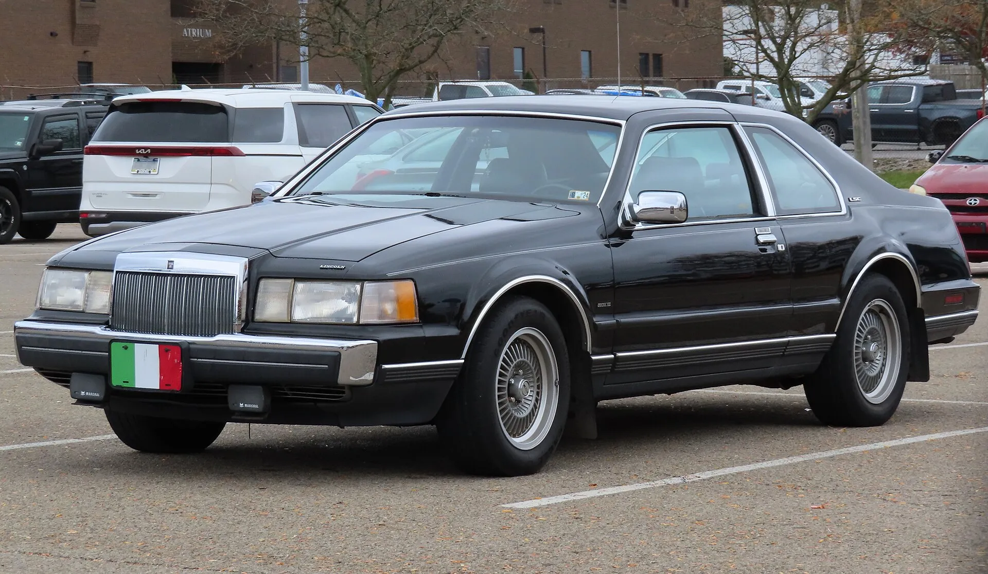 Lincoln Mark VII LSC in Seitenansicht