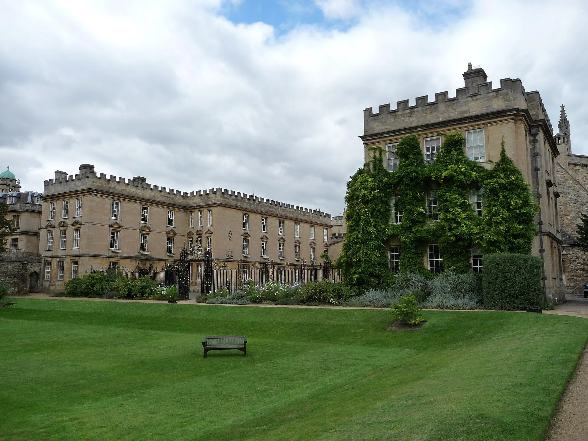 Innenhof von New College in Oxford