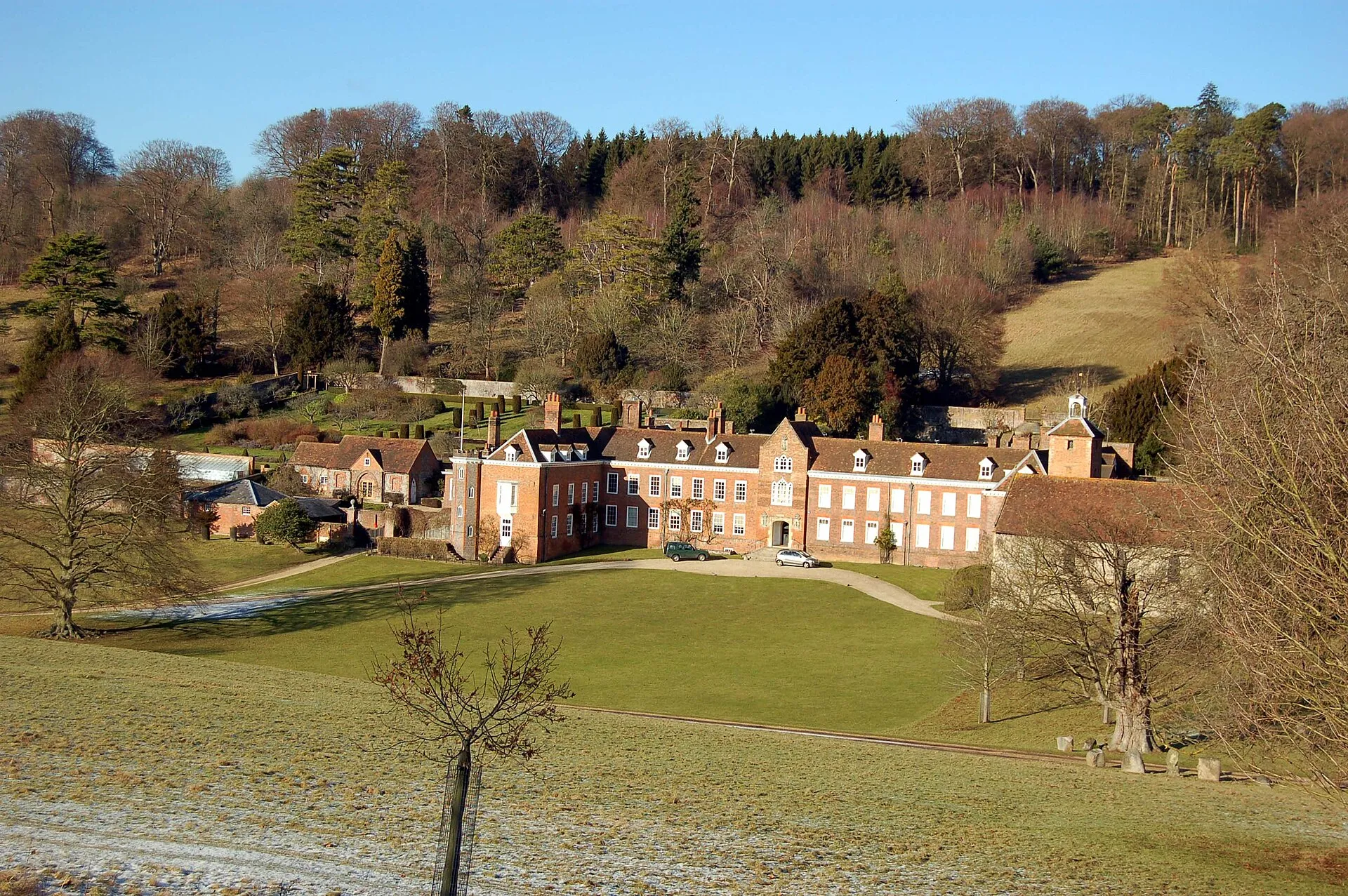 Stonor House in der Hügellandschaft von Oxfordshire