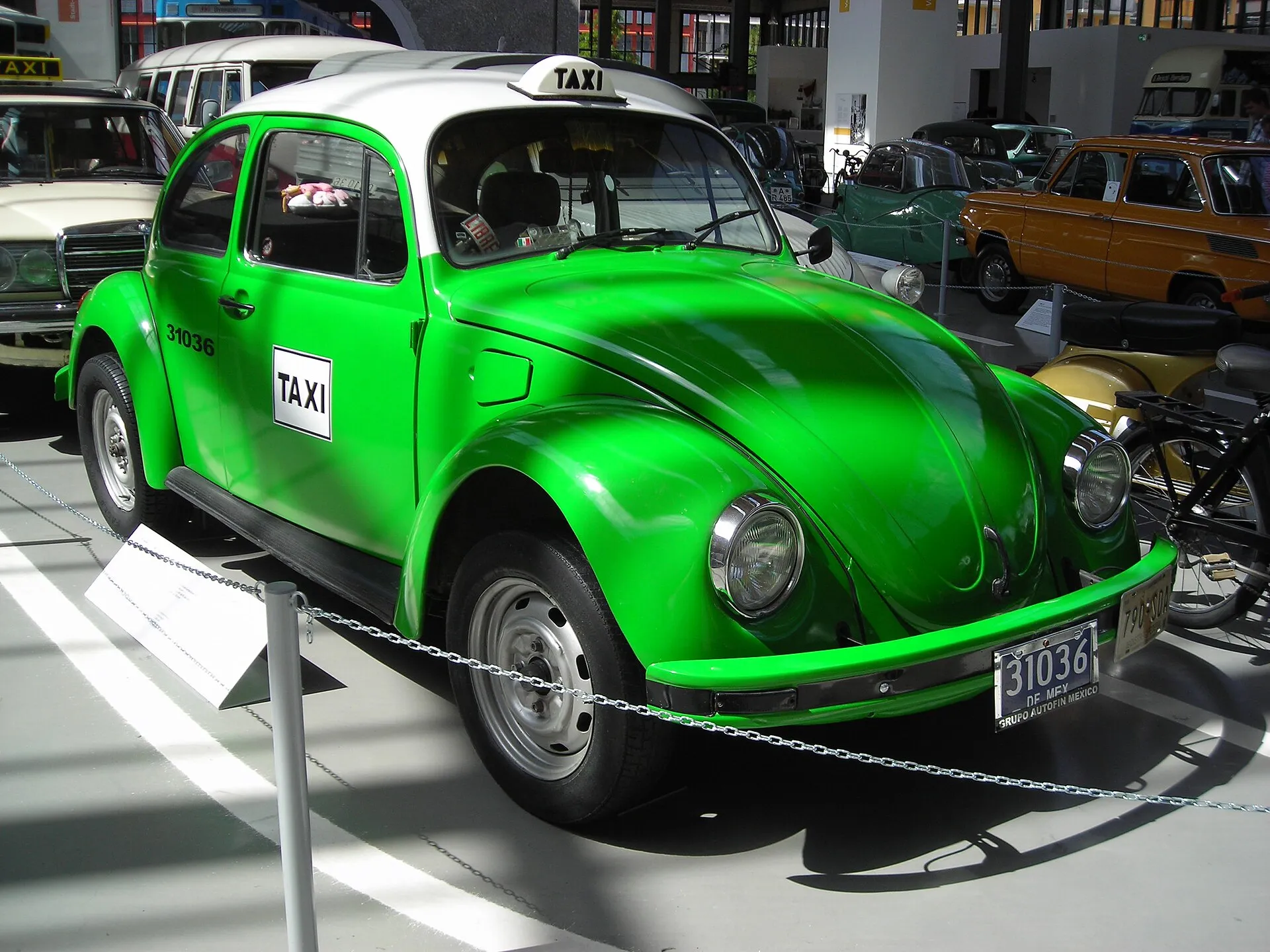 Mexikanischer Volkswagen Käfer als Taxi